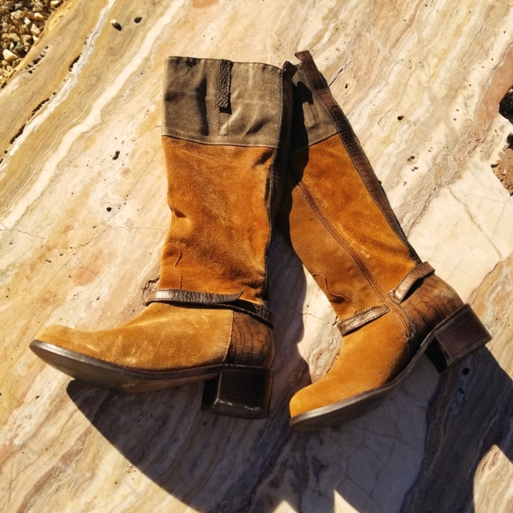 Matisse  Suede and Croc Belted Knee Boots Sz 8